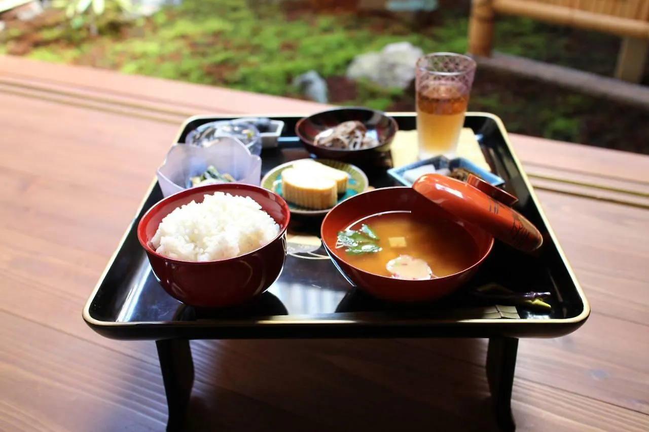 Bed & Breakfast Tsukiya Kyoto
