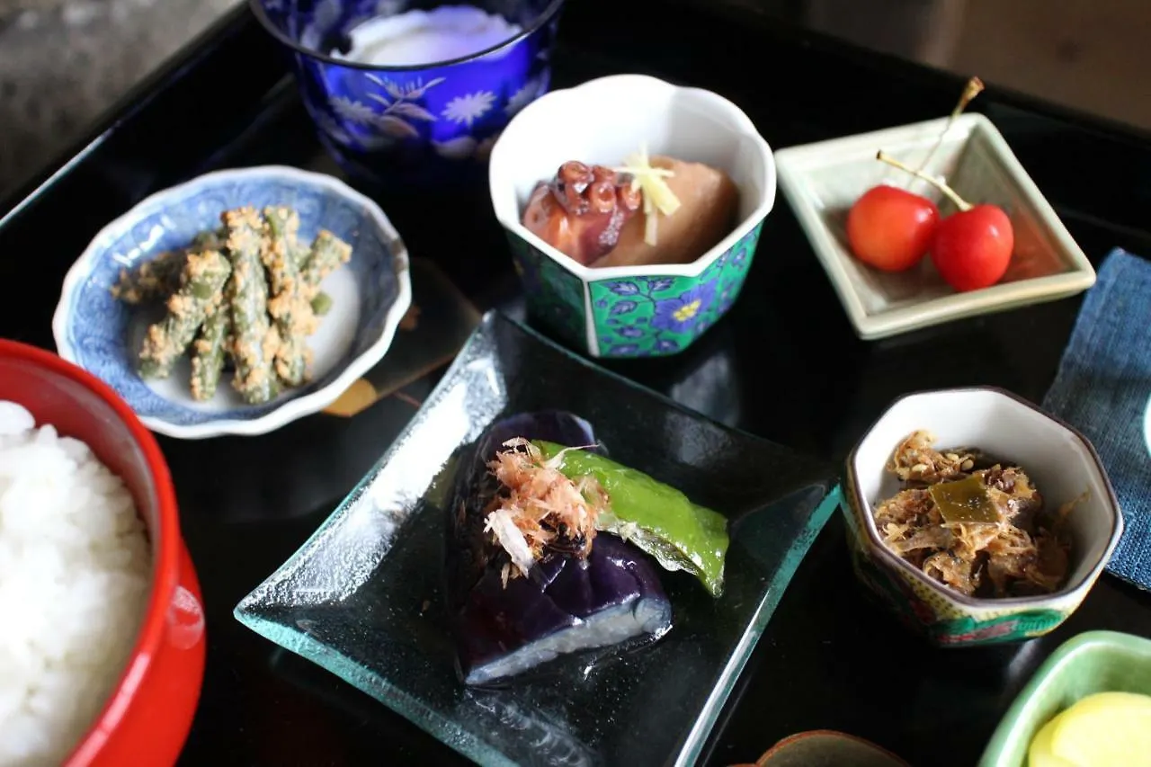 Bed & Breakfast Tsukiya Kyoto