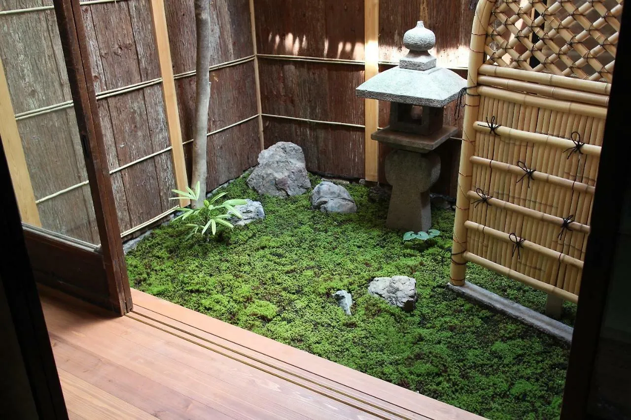 Bed & Breakfast Tsukiya Kyoto Japan